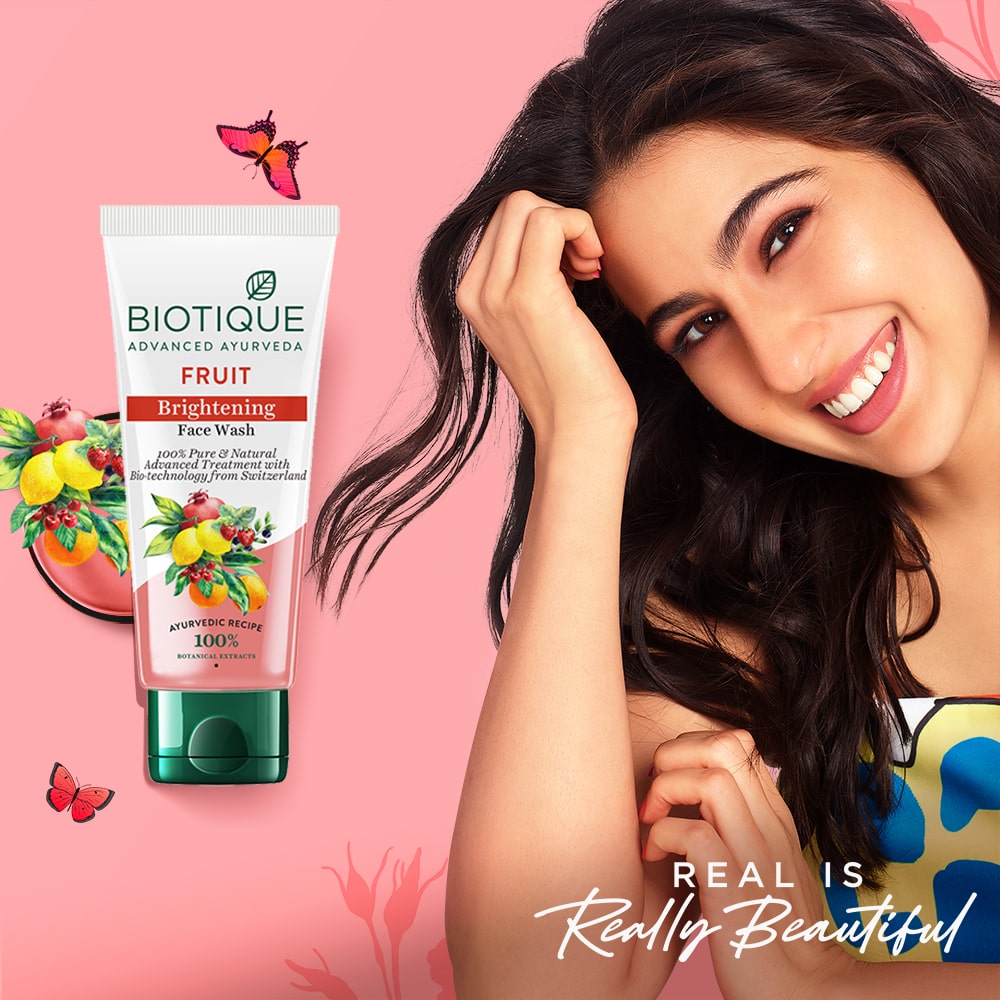 Biotique Fruit Brightening Face Wash (100ml) – photo 4