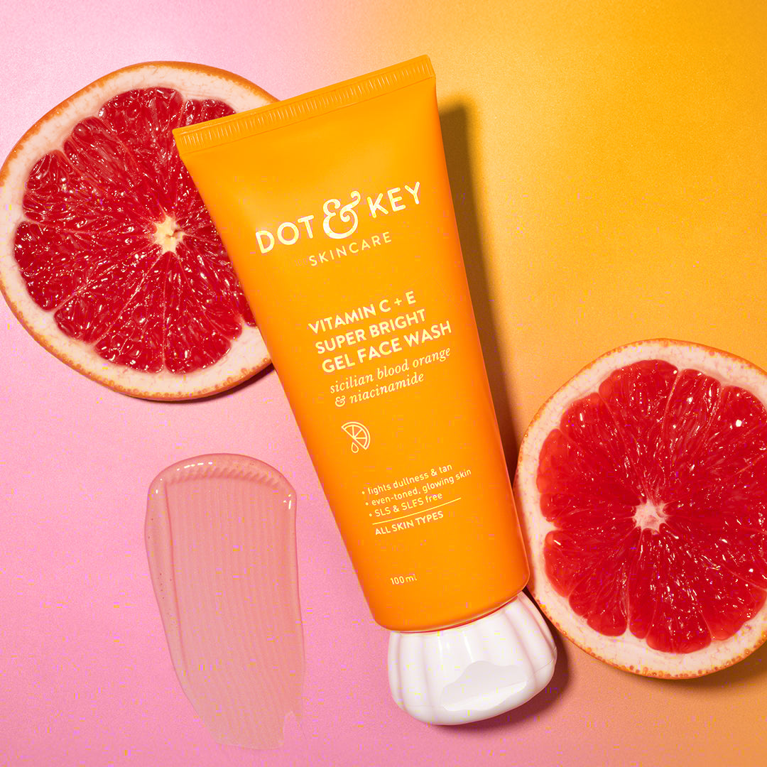 Dot & Key Vitamin C + E Super Bright Gel Face Wash (100 ml) – photo 2