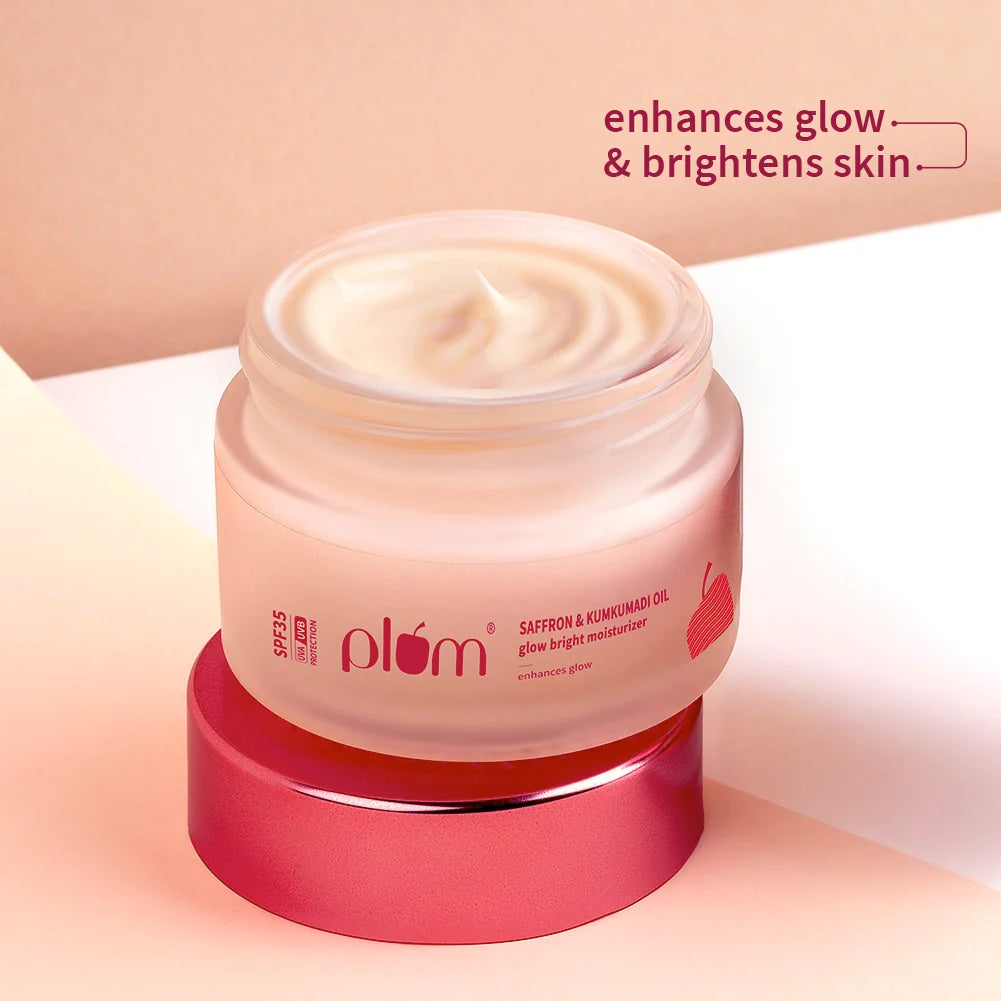 Plum Saffron & Kumkumadi Oil Glow Bright Moisturizer with SPF 35 (50 g) – photo 2