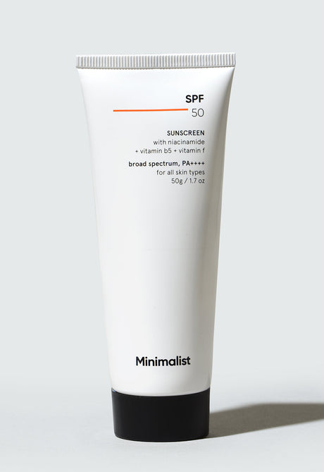 Minimalist SPF 50 Sunscreen with Multi-Vitamins (Broad Spectrum PA++++)