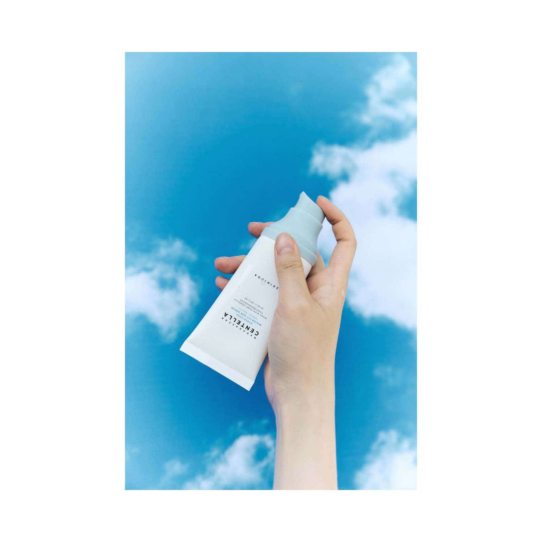 SKIN1004 Madagascar Centella Hyalu-Cica Water-Fit Sun Serum SPF 50+ PA++++ (15 ml) – image 5